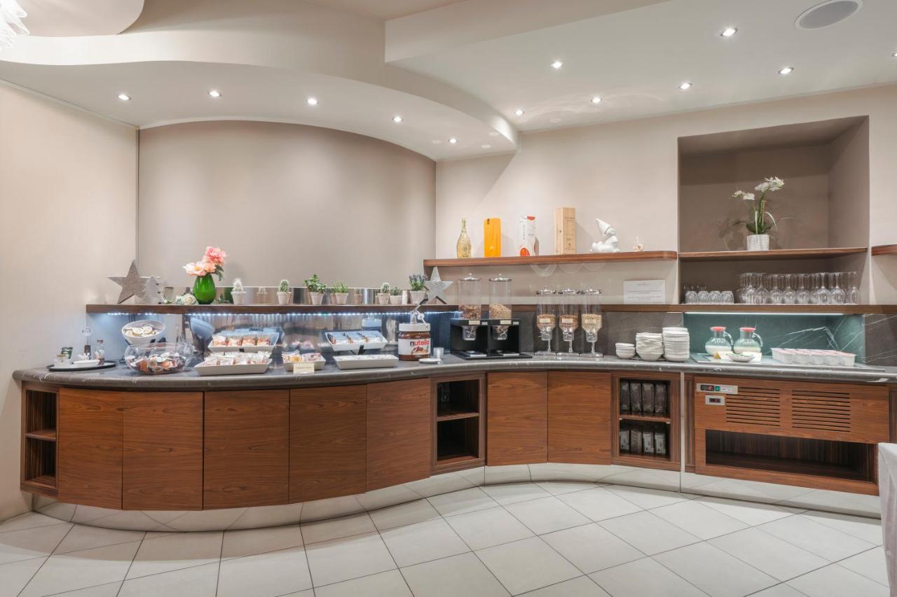 Hotel Garni Cristallo Ponte Di Legno Ngoại thất bức ảnh