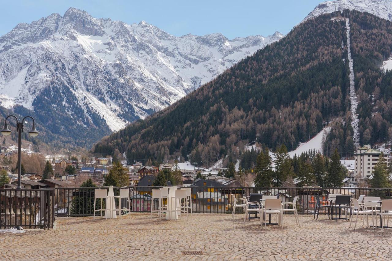 Hotel Garni Cristallo Ponte Di Legno Ngoại thất bức ảnh