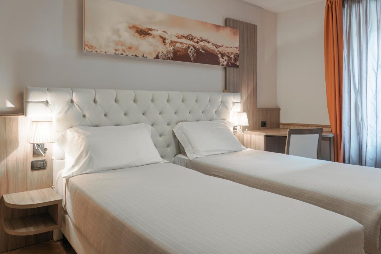 Hotel Garni Cristallo Ponte Di Legno Ngoại thất bức ảnh