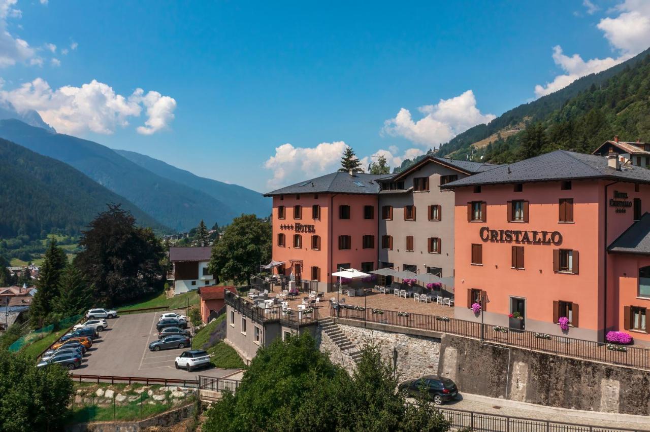 Hotel Garni Cristallo Ponte Di Legno Ngoại thất bức ảnh
